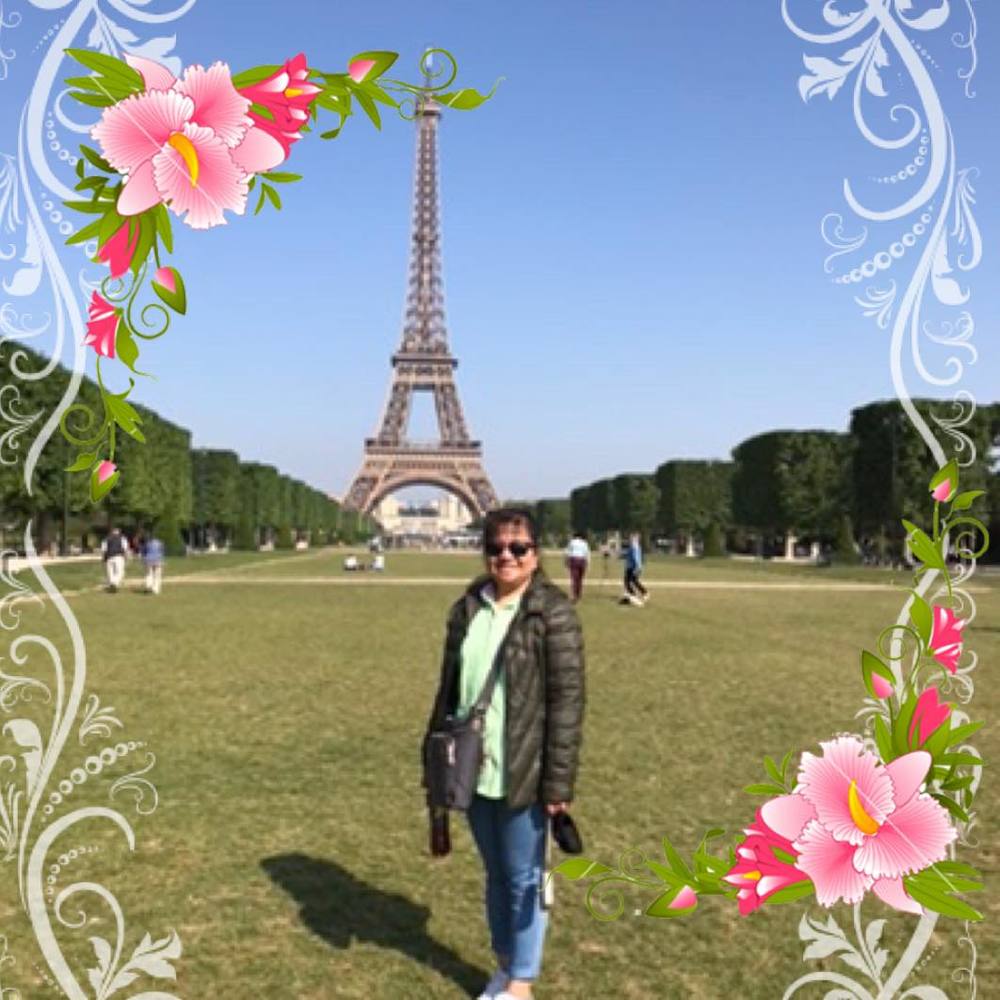 Meet your Posher, Rachel e.